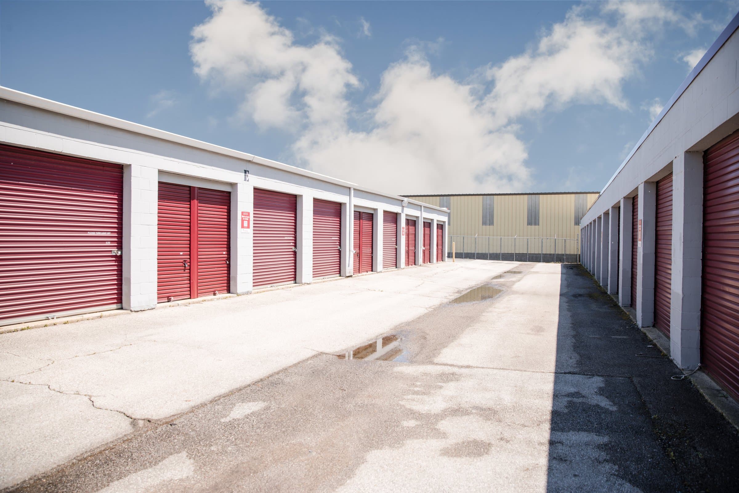 self storage units in aurora il