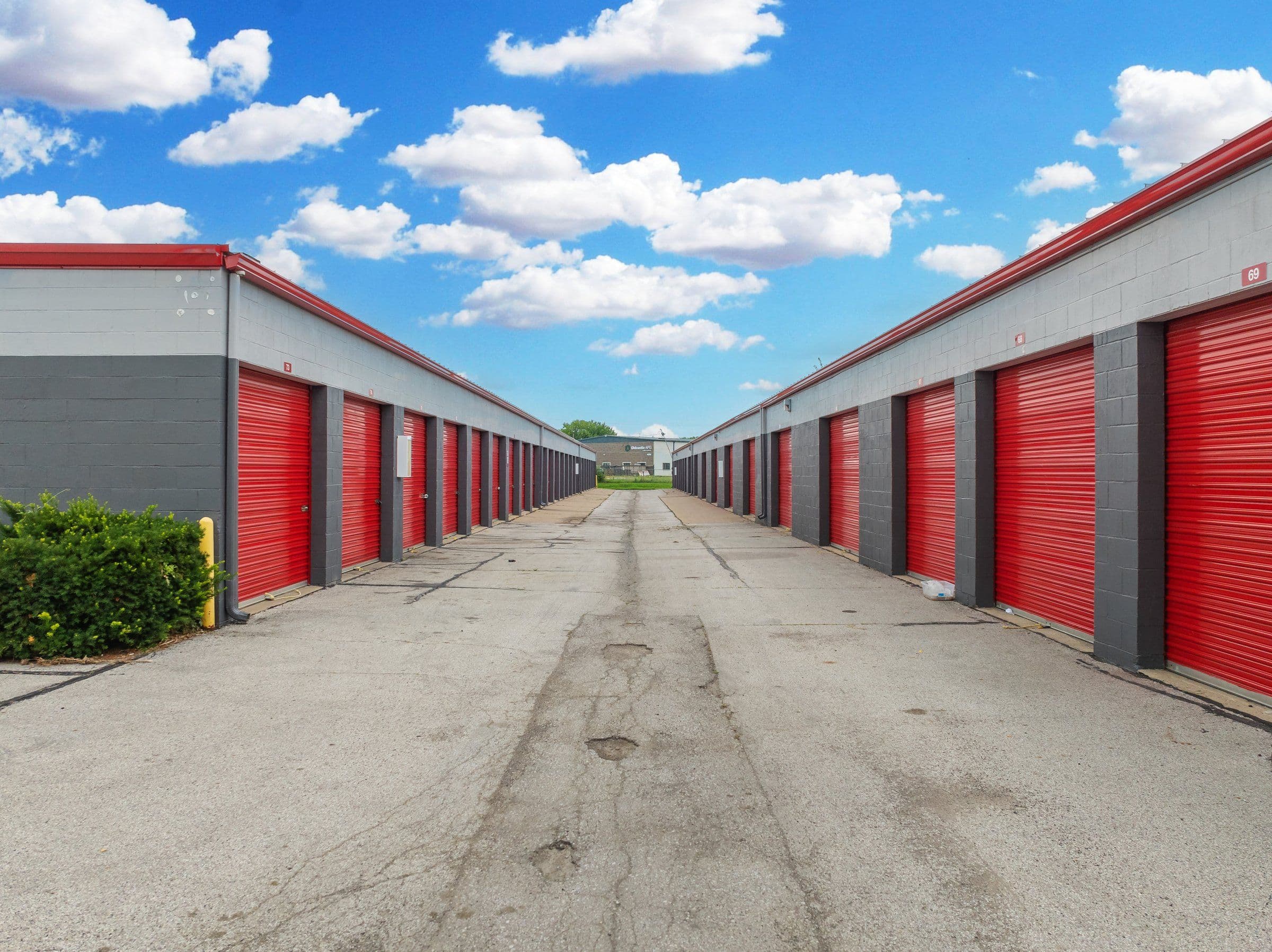 self storage units in west des moines