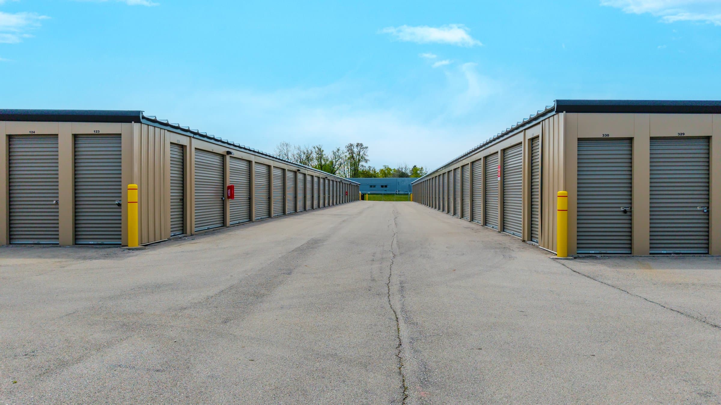 self storage facility pewaukee wi