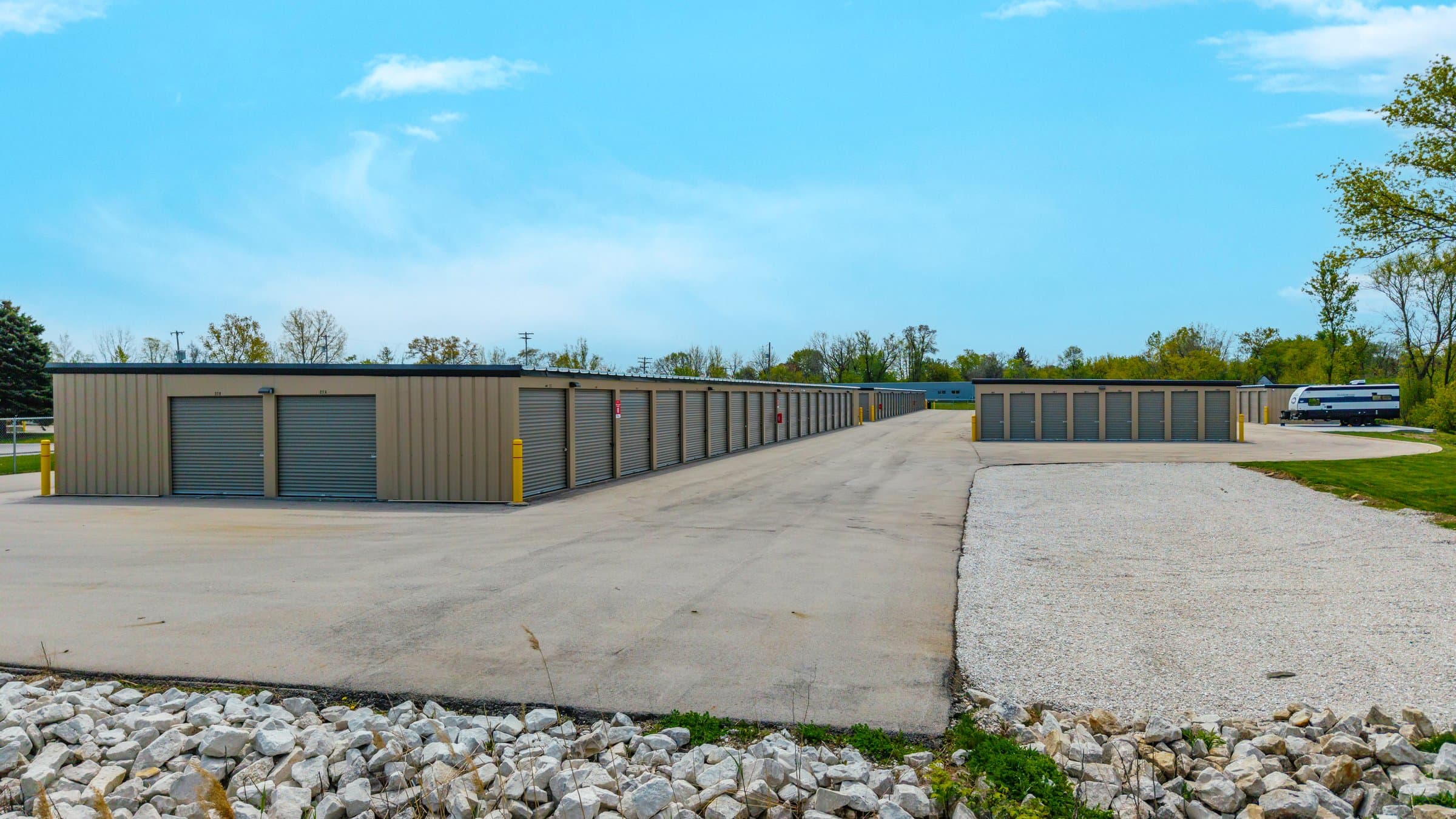 self storage facility pewaukee wi