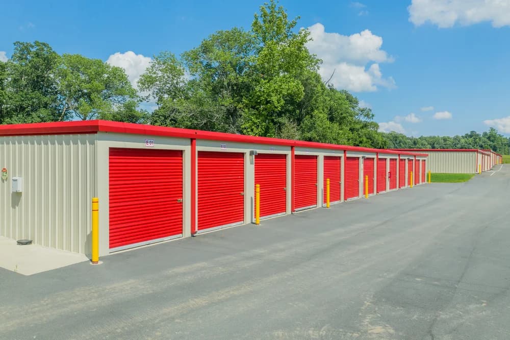 large storage units Graham