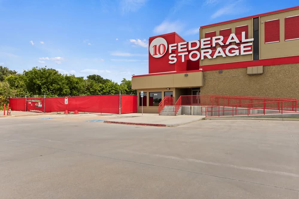self storage units arlington